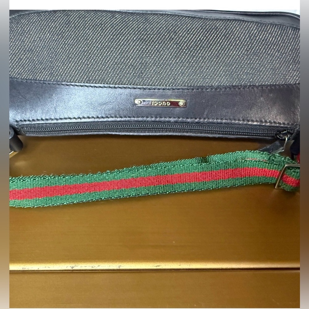 Gucci Black Canvas & Leather Mini Bag Cherry Lime Strap Authenticated GUC - Picture 4 of 6